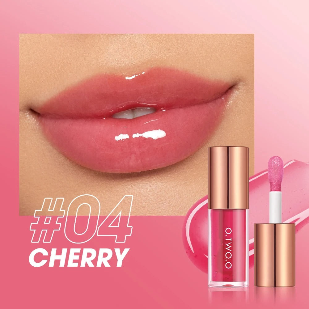 O.TWO.O Hydrating Lip Oil Gloss